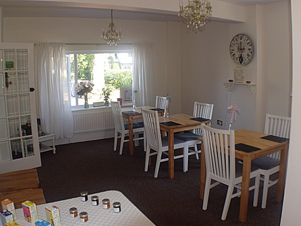 Broad Oaks B&B Solihull Eksteriør billede